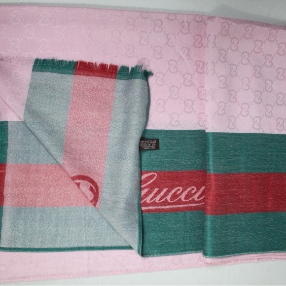 Authentic Gucci Wrap 60% Wool 40% Acrylic Stole Shawl Pink Used - Picture 1 of 3